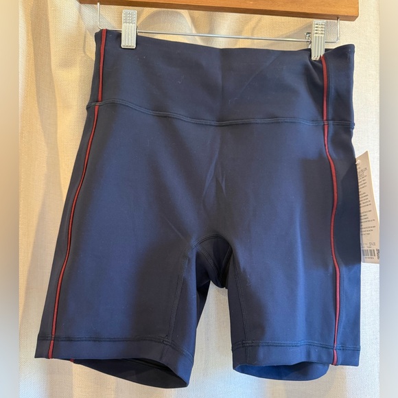 lululemon athletica Pants - Wunder Under No Line Piped High Rise Short 6” size 8